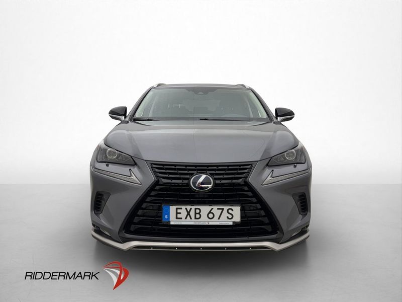 Lexus NX bild 2