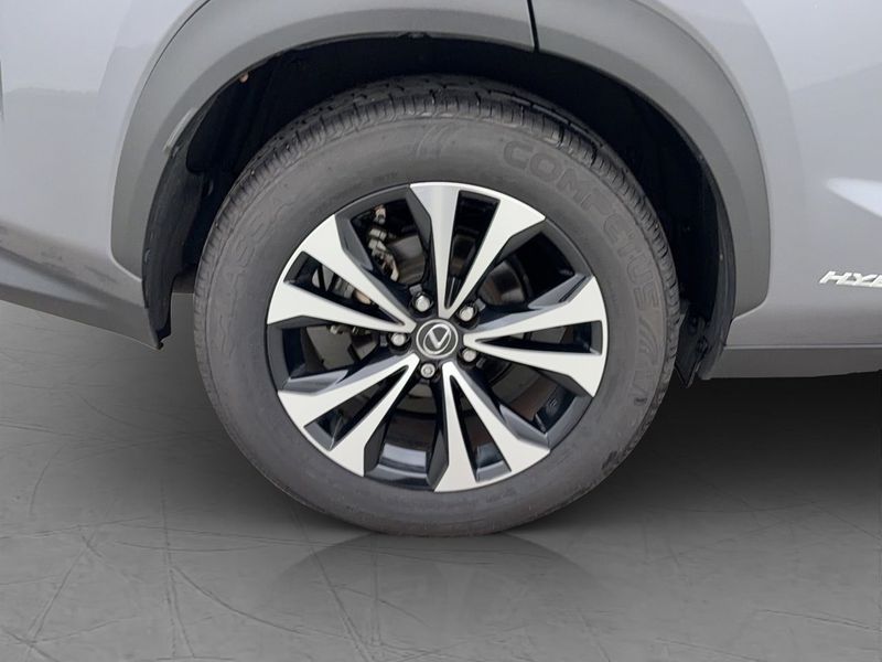 Lexus NX bild 27