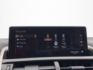 Lexus NX bild 20