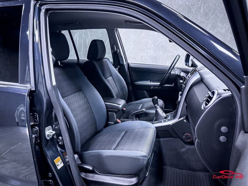 Suzuki Grand Vitara bild 15