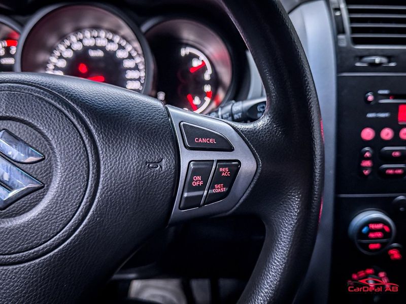 Suzuki Grand Vitara bild 23