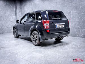 Suzuki Grand Vitara bild 5