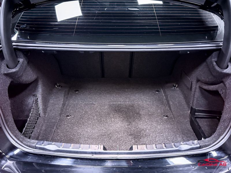 BMW 320 bild 17