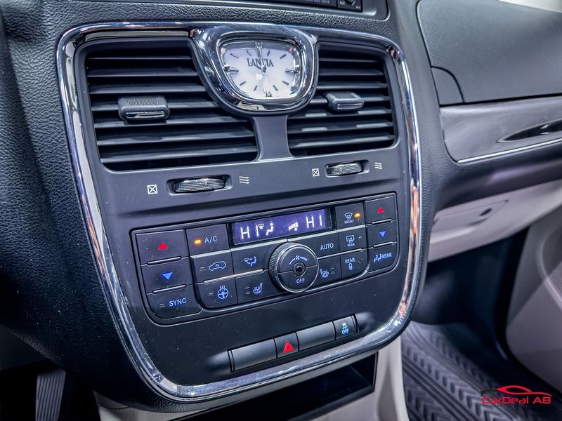 Lancia Voyager bild 24