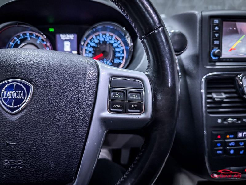 Lancia Voyager bild 21