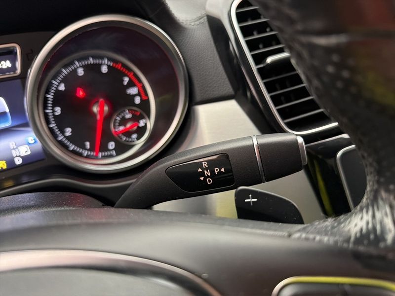 Mercedes GLE400 bild 27