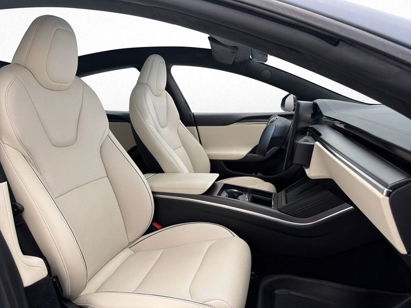 Tesla Model S bild 15