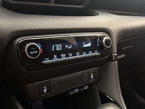 Toyota Yaris bild 23