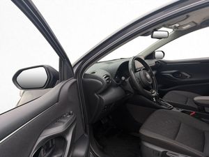 Toyota Yaris bild 11