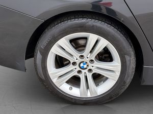 BMW 318 bild 32