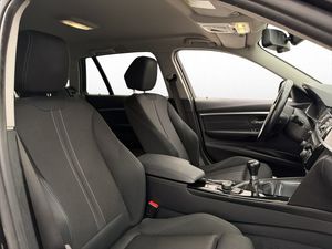 BMW 318 bild 14