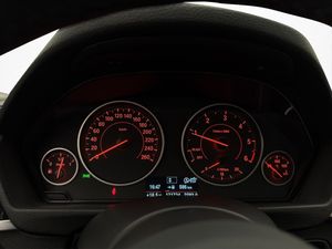 BMW 318 bild 17