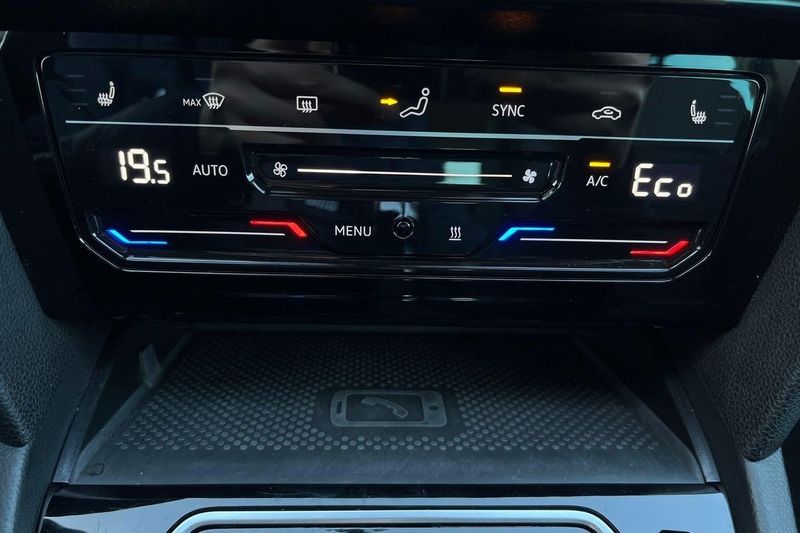 Volkswagen Passat bild 21