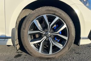 Volkswagen Passat bild 10