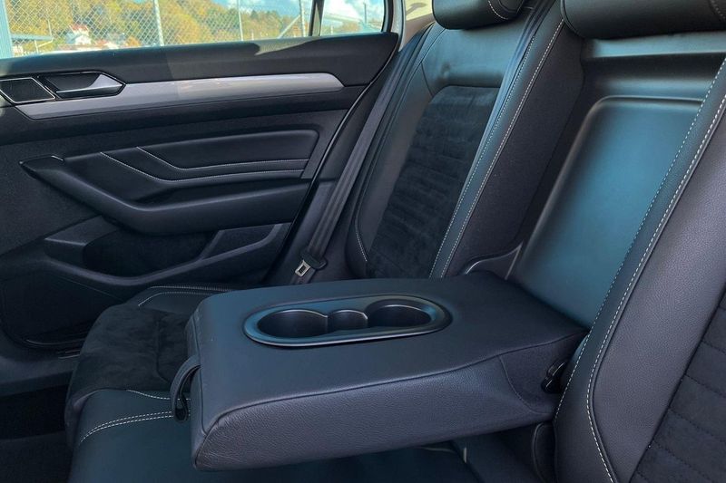 Volkswagen Passat bild 26
