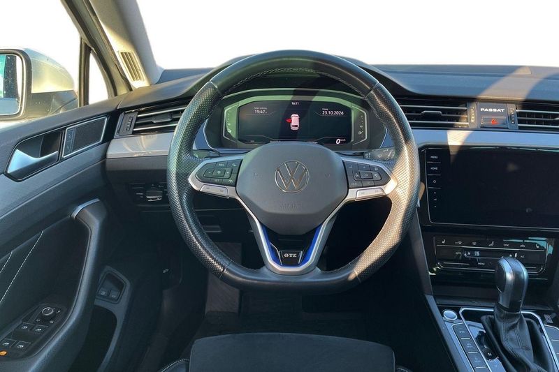Volkswagen Passat bild 15