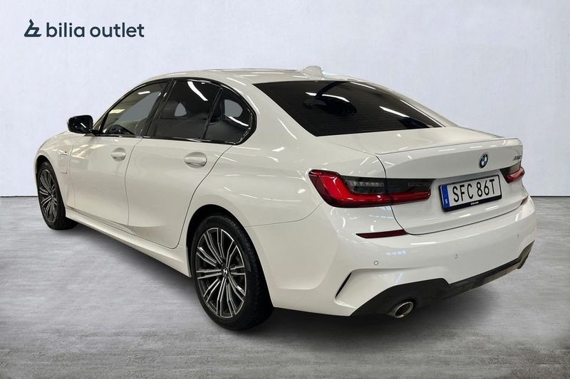 BMW 330 bild 4