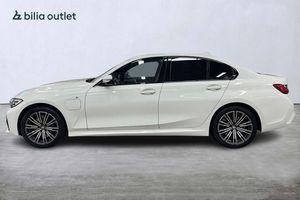 BMW 330 bild 3