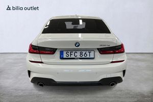 BMW 330 bild 5