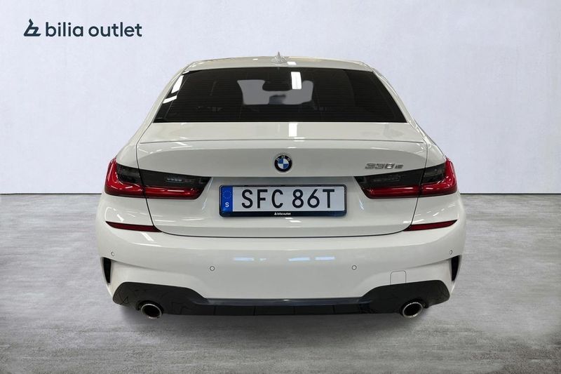 BMW 330 bild 5
