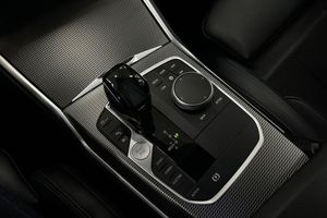 BMW 330 bild 30