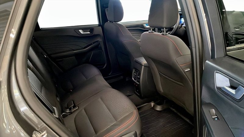 Ford Kuga bild 5