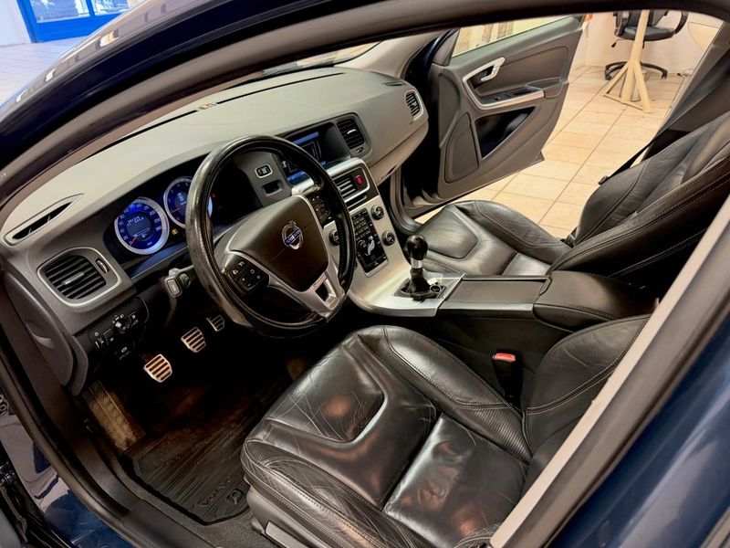 Volvo S60 bild 8
