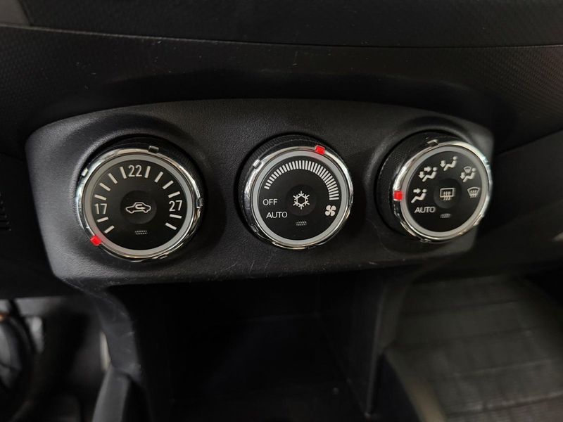 Mitsubishi Outlander bild 14