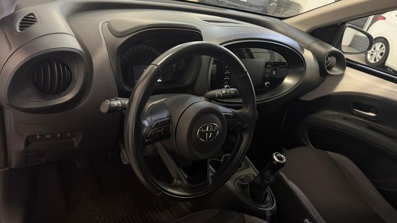 Toyota Aygo X bild 9