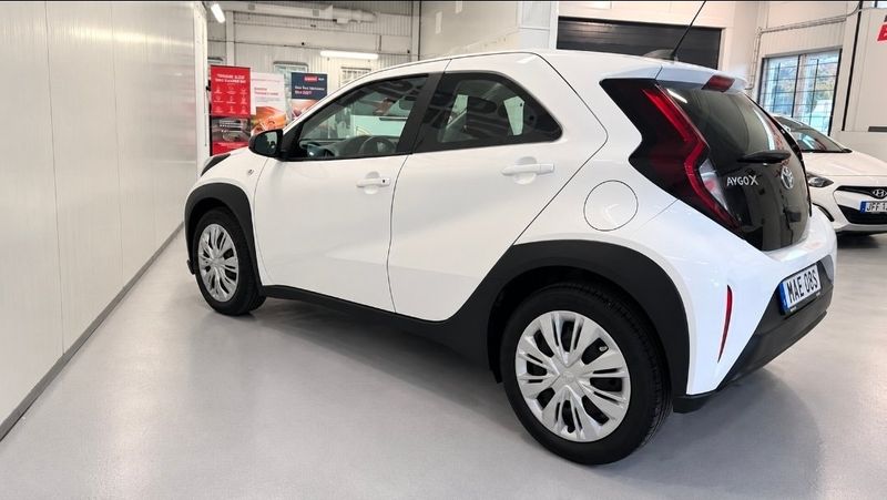Toyota Aygo X bild 5