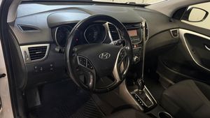 Hyundai i30 bild 7