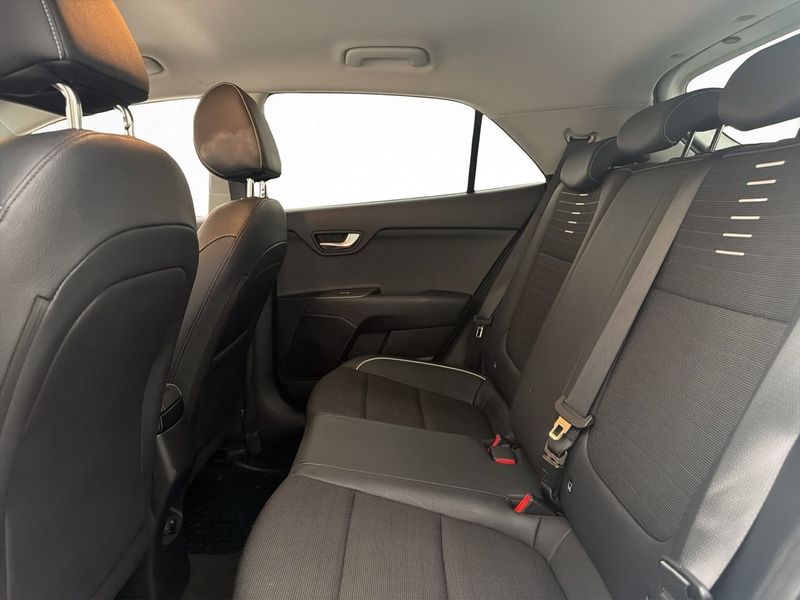 Kia Rio bild 24