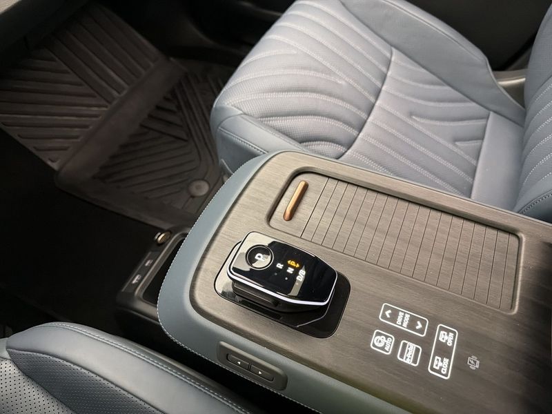 Nissan Ariya bild 32