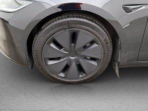 Tesla Model 3 bild 31