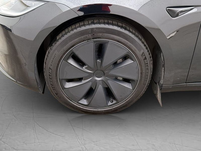 Tesla Model 3 bild 31