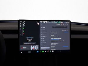 Tesla Model 3 bild 23