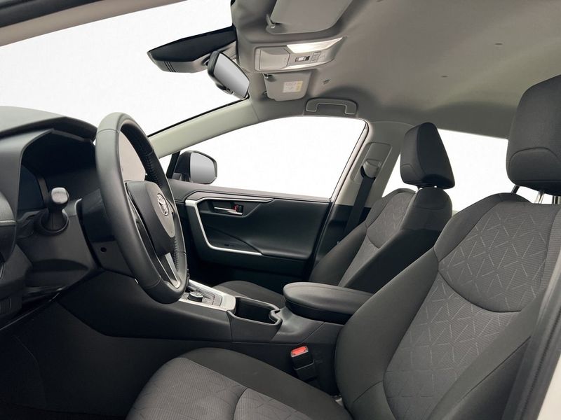 Toyota RAV4 bild 11