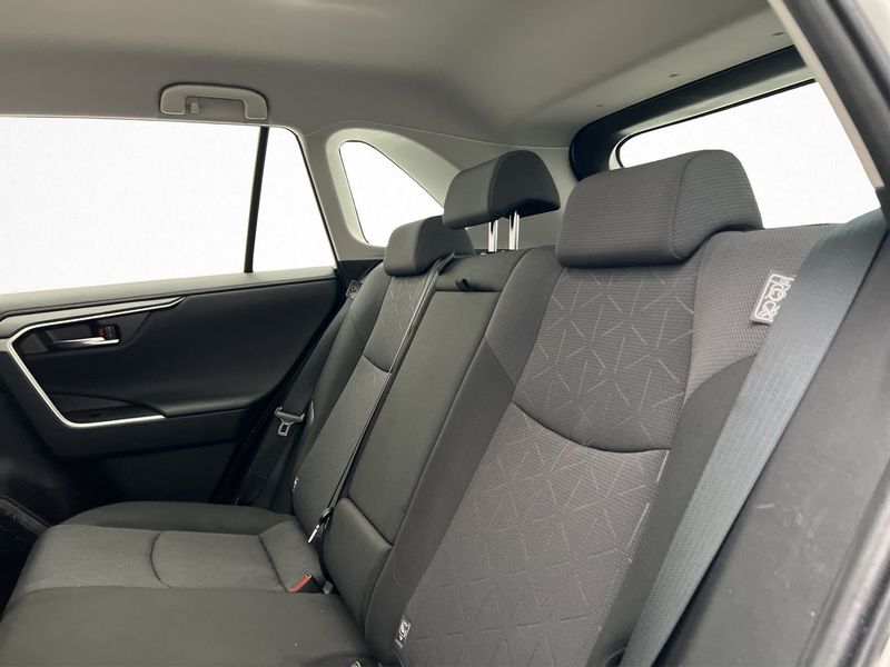Toyota RAV4 bild 28