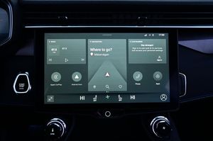 Lynk & Co 01 bild 17