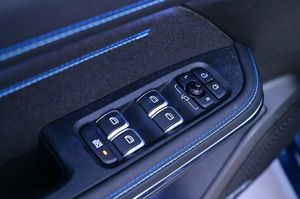 Lynk & Co 01 bild 10