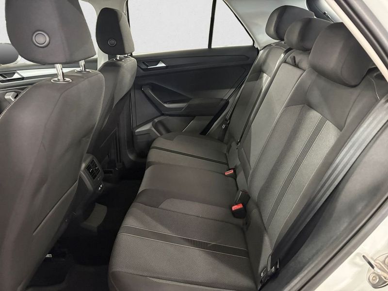Volkswagen T-Roc bild 7
