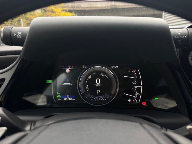 Lexus ES bild 25