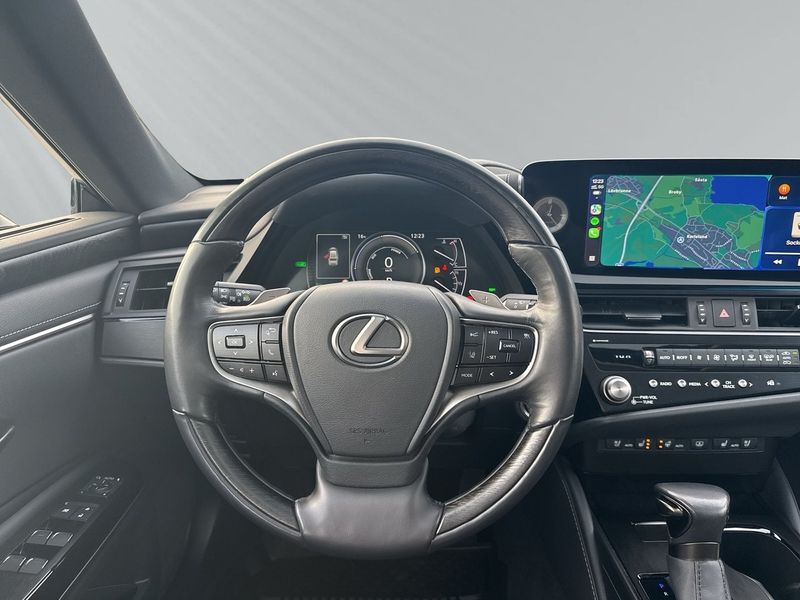 Lexus ES bild 13