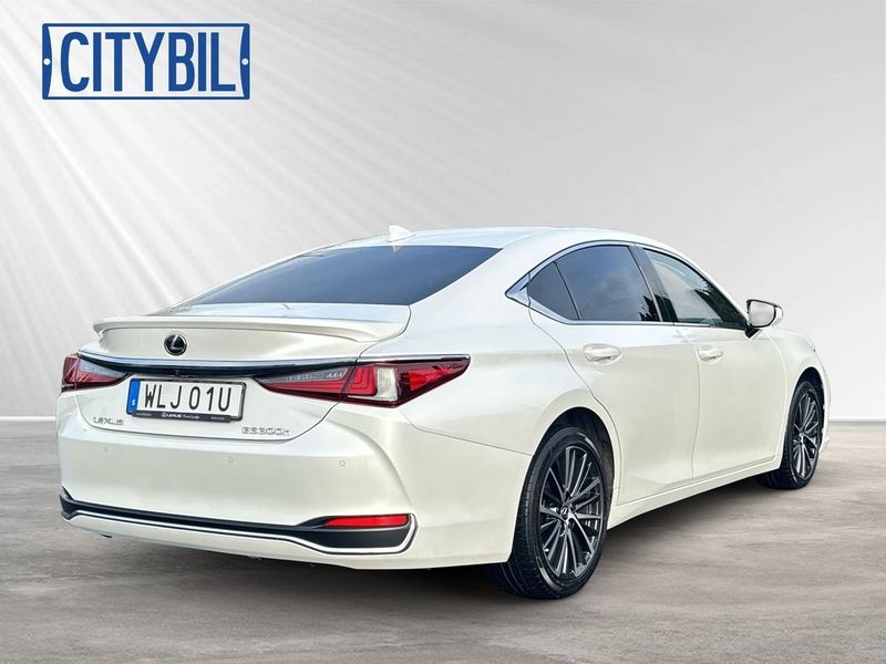 Lexus ES bild 5