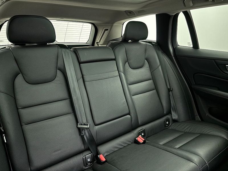 Volvo V60 bild 24