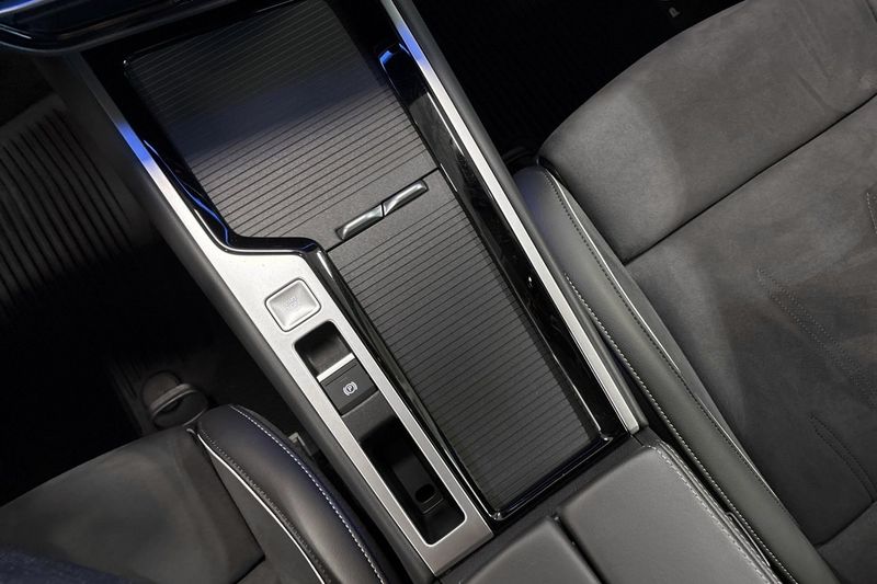Volkswagen Passat bild 13