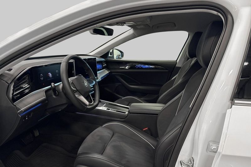 Volkswagen Passat bild 8
