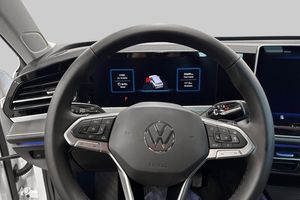 Volkswagen Passat bild 11