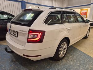 Skoda Octavia bild 4