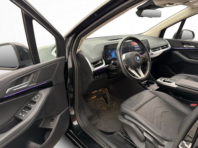 BMW 225 bild 8
